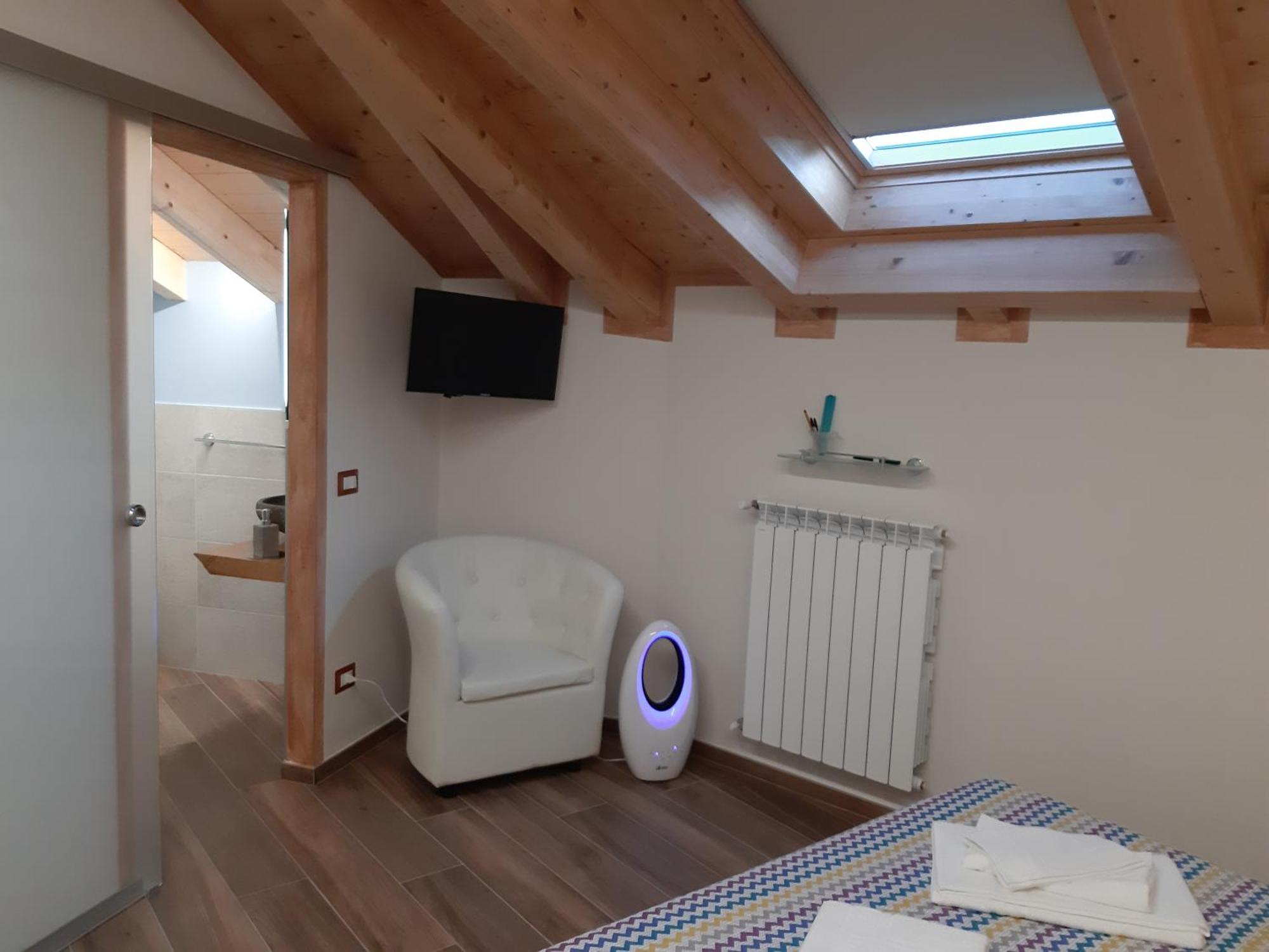 Ca De Sora Apartment Луино Стая снимка